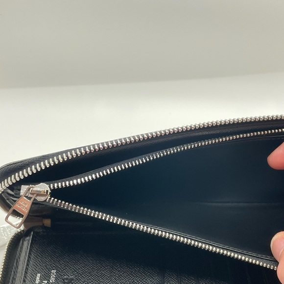 Louis Vuitton Graphite Damier Long Zippy Wallet - Picture 9 of 16